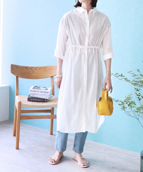 reca（レカ）の「【UVカット】袖ロールアップウエストドロストシアーワンピース（シャツワンピース・レディース・ブラック/オフホワイト/イエロー・FREE）」の14枚目の写真