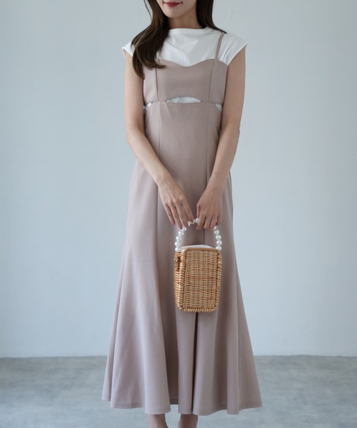 tocco closet(トッコ クローゼット)の「【ZOZO限定】カットアウトマーメイドキャミワンピース(ワンピース・レディース・ピンク/キャメル/グレイッシュベージュ/ブラック・M)」の16枚目の写真