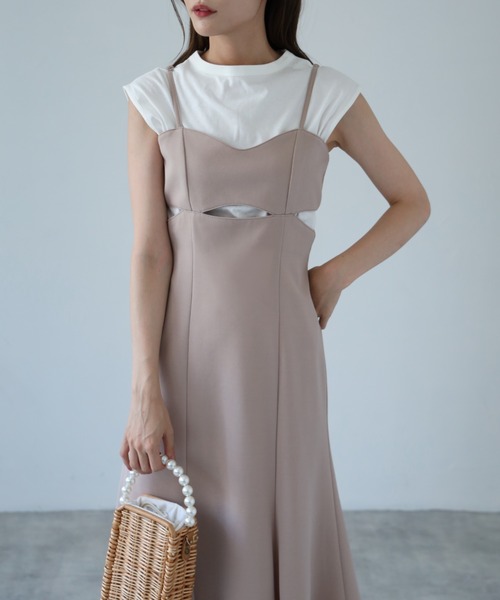 tocco closet(トッコ クローゼット)の「【ZOZO限定】カットアウトマーメイドキャミワンピース(ワンピース・レディース・ピンク/キャメル/グレイッシュベージュ/ブラック・M)」の17枚目の写真