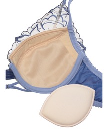 Ravijour（ラヴィジュール）の「リリーサテン ビューティーリフト ブラ