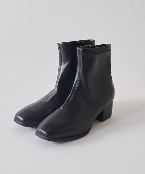 WEGO（ウィゴー）の「WEGO/ショートストレッチブーツ（ブーツ・レディース・ブラウン/ブラック/オフホワイト/シルバー・LARGE/MEDIUM）」の7枚目の写真