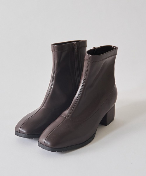 WEGO（ウィゴー）の「WEGO/ショートストレッチブーツ（ブーツ・レディース・ブラウン/ブラック/オフホワイト/シルバー・LARGE/MEDIUM）」の8枚目の写真