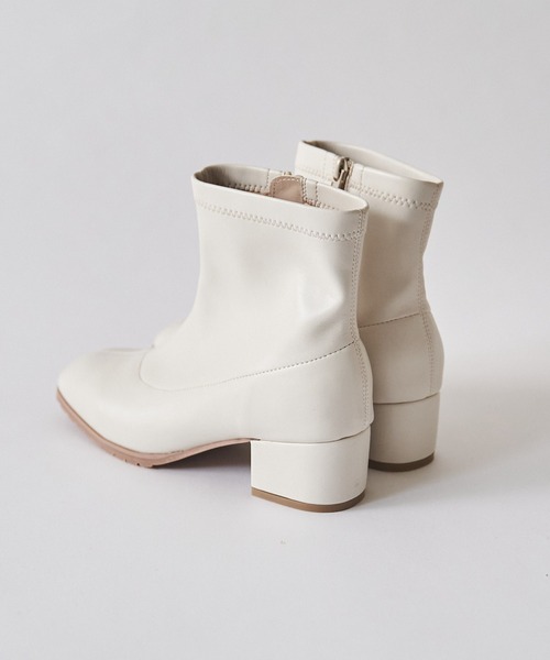 WEGO（ウィゴー）の「WEGO/ショートストレッチブーツ（ブーツ・レディース・ブラウン/ブラック/オフホワイト/シルバー・LARGE/MEDIUM）」の11枚目の写真