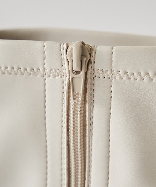 WEGO（ウィゴー）の「WEGO/ショートストレッチブーツ（ブーツ・レディース・ブラウン/ブラック/オフホワイト/シルバー・LARGE/MEDIUM）」の12枚目の写真