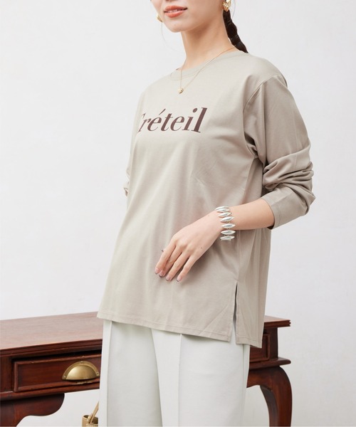 Chez toi(シェトワ)の「フロッキーロゴロンTシャツ(Tシャツ/カットソー・レディース・グレイッシュベージュ/オフホワイト/チャコールグレー/ブラック・FREE)」の9枚目の写真