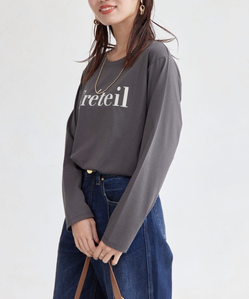 Chez toi(シェトワ)の「フロッキーロゴロンTシャツ(Tシャツ/カットソー・レディース・グレイッシュベージュ/オフホワイト/チャコールグレー/ブラック・FREE)」の13枚目の写真