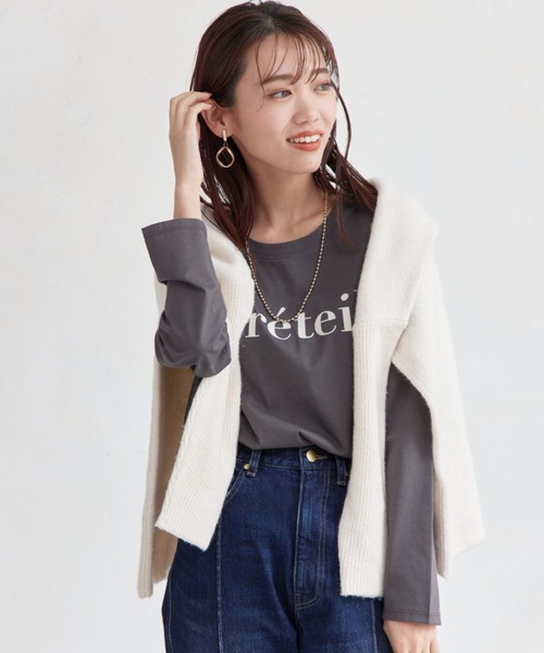 Chez toi(シェトワ)の「フロッキーロゴロンTシャツ(Tシャツ/カットソー・レディース・グレイッシュベージュ/オフホワイト/チャコールグレー/ブラック・FREE)」の10枚目の写真