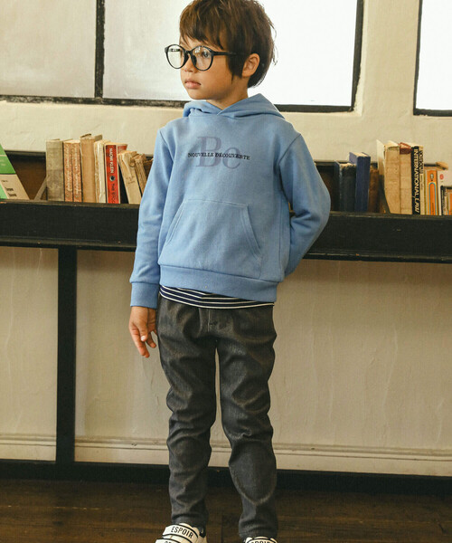 BeBe（ベベ）の「ツイルニットバックロゴプリントパンツ(90～150cm)（その他パンツ・キッズ・ブラック・150cm/110cm/120cm/140cm/130cm/90cm/100cm）」の6枚目の写真