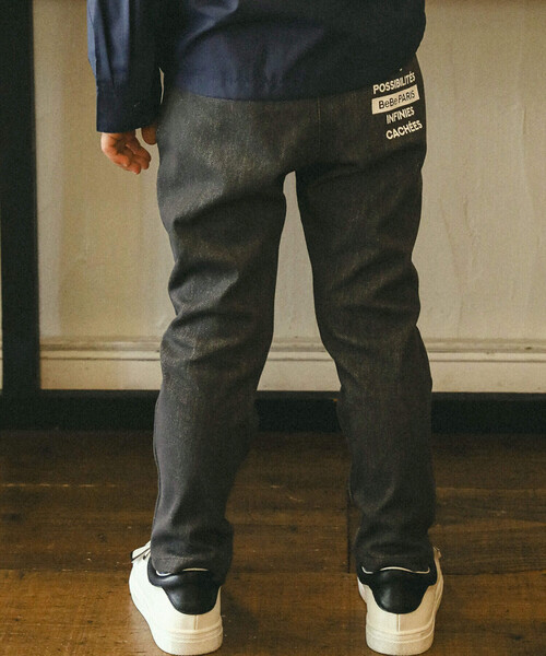 BeBe（ベベ）の「ツイルニットバックロゴプリントパンツ(90～150cm)（その他パンツ・キッズ・ブラック・150cm/110cm/120cm/140cm/130cm/90cm/100cm）」の7枚目の写真