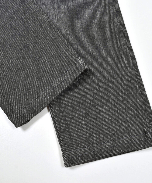 BeBe（ベベ）の「ツイルニットバックロゴプリントパンツ(90～150cm)（その他パンツ・キッズ・ブラック・150cm/110cm/120cm/140cm/130cm/90cm/100cm）」の12枚目の写真