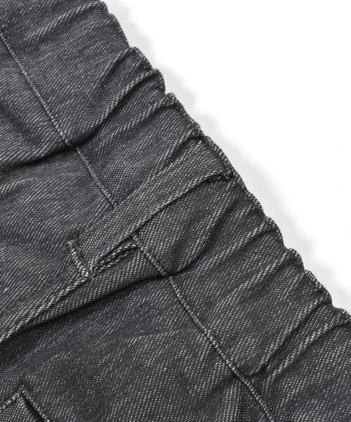 BeBe（ベベ）の「ツイルニットバックロゴプリントパンツ(90～150cm)（その他パンツ・キッズ・ブラック・150cm/110cm/120cm/140cm/130cm/90cm/100cm）」の14枚目の写真