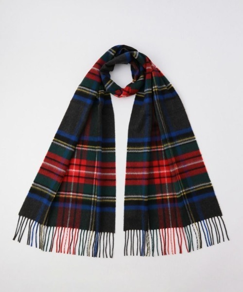Johnstons of Elgin（ジョンストンズオブエルガン）の「【Johnstons of Elgin / ジョンストンズ オブ エルガン】中判タータンチェック/カシミヤプレーンストール（ストール/ショール・レディース・ホワイト系その他/ベージュ/グリーン系その他/ブルー系その他/グレー/ダークブラウン/ダークグレー/グリーン/ブラウン系その他/ブラック系その他/グレー系その他/ホワイト系その他2/グリーン系その他2/グレー系その他3/ダークネイビー/レッド系その他/オレンジ系/グレー系その他2/ブラック/ブラック×グリーン/ブルー系その他2/チャコールグレー/ブラウン系その他2・00）」の10枚目の写真