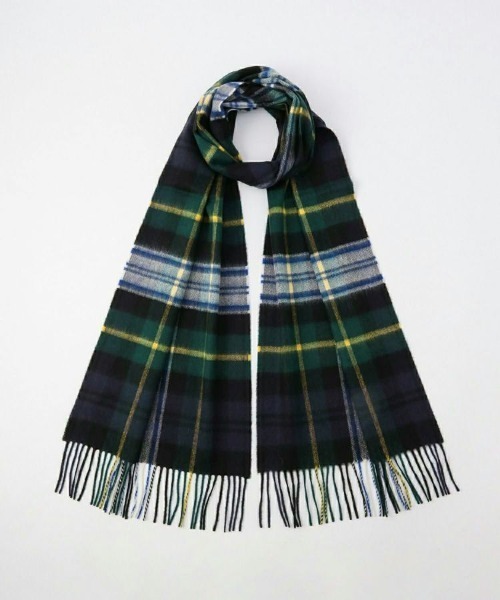 Johnstons of Elgin（ジョンストンズオブエルガン）の「【Johnstons of Elgin / ジョンストンズ オブ エルガン】中判タータンチェック/カシミヤプレーンストール（ストール/ショール・レディース・ホワイト系その他/ベージュ/グリーン系その他/ブルー系その他/グレー/ダークブラウン/ダークグレー/グリーン/ブラウン系その他/ブラック系その他/グレー系その他/ホワイト系その他2/グリーン系その他2/グレー系その他3/ダークネイビー/レッド系その他/オレンジ系/グレー系その他2/ブラック/ブラック×グリーン/ブルー系その他2/チャコールグレー/ブラウン系その他2・00）」の18枚目の写真