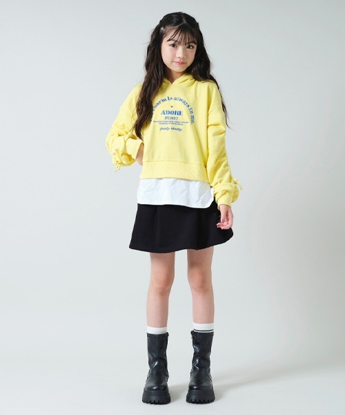 by LOVEiT(バイラビット)の「袖ドロストレイヤード風プルオーバー(パーカー・キッズ・ラベンダー/ネイビー/イエロー・120cm/130cm/140cm/150cm/160cm)」の6枚目の写真