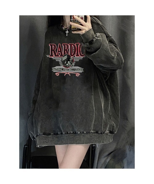 DEVICE(デバイス)の「オーバーサイズ アメリカンヴィンテージストリート ピグメント 韓国 古着風 カレッジロゴ スウェット トレーナー 肉厚(スウェット・レディース・チャコールグレー/グレー/ホワイト×グレー/グレー系その他・FREE)」の22枚目の写真