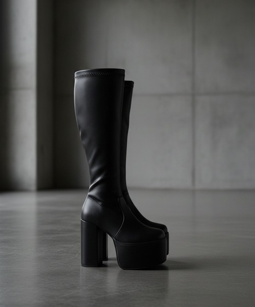 LOVEHUNTER（ラブハンター）の「LOVEHUNTER スクエアトゥ厚底バルキーソール ストレッチロングブーツ 10.5cmヒール（ブーツ・レディース・ブラック/アイボリー/ブラック系その他・S/LL/L/M）」の5枚目の写真