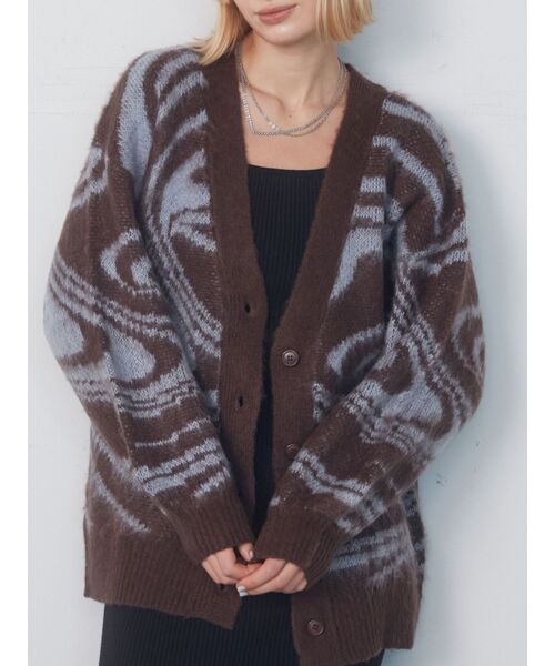 EMODA（エモダ）の「【WEB限定】カラーシャギーパフカーディガン（カーディガン/ボレロ・レディース・グレー/ブラック/ブラウン/ブルー/ピンク・FREE）」の3枚目の写真