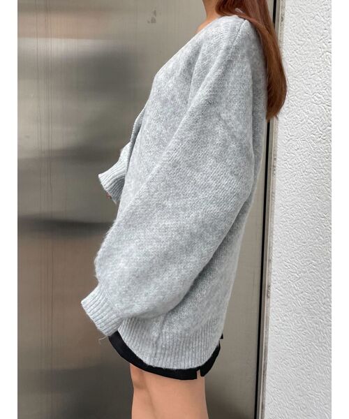 EMODA（エモダ）の「【WEB限定】カラーシャギーパフカーディガン（カーディガン/ボレロ・レディース・グレー/ブラック/ブラウン/ブルー/ピンク・FREE）」の9枚目の写真