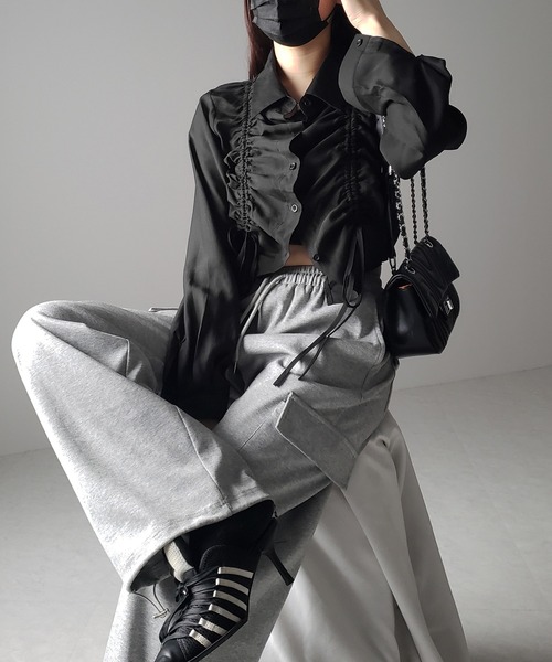 me+em select(ミームセレクト)の「【 3color 】ダブルリボンシャーリングショートシアーシャツ / double shirring ribbon short sheer shirts(シャツ/ブラウス・レディース・ホワイト/ブルー/ブラック・FREE)」の22枚目の写真