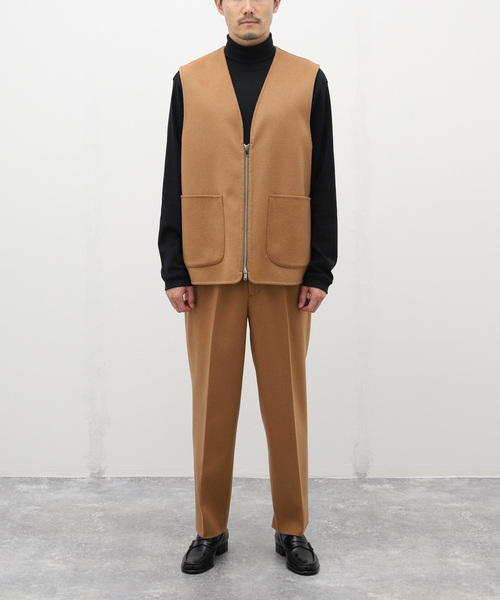 EDIFICE LA BOUCLE（エディフィスラブークル）の「【LA BOUCLE / ラブ―クル】ウールカシミヤ リバージップ ベスト（ベスト・メンズ・ブラック/キャメル・FREE）」の13枚目の写真