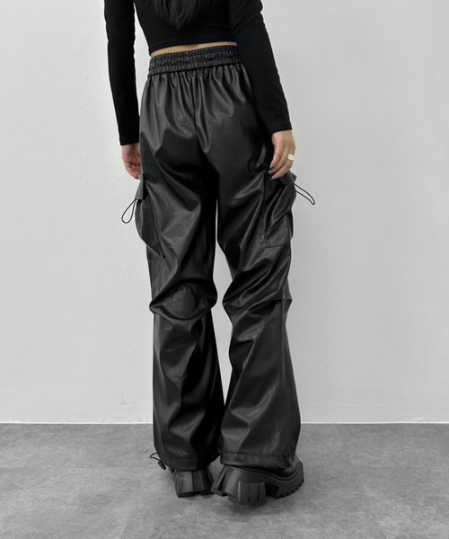 LVEU.】ルーズシルエットカーゴパンツ / ボトムス パンツ 合皮 カーゴ