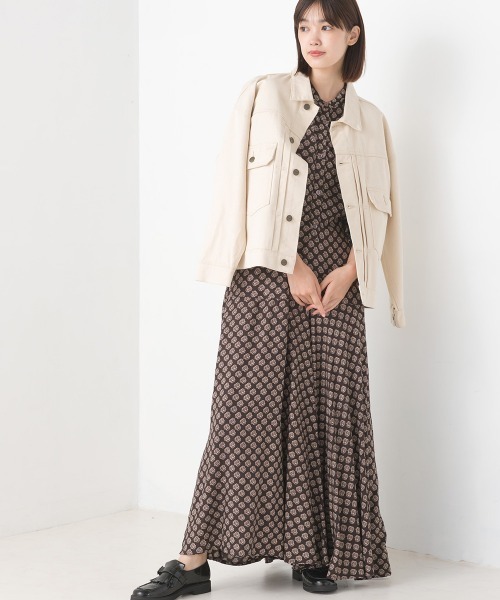 OMNES（オムネス）の「ユニセックスビッグシルエット デニムジャケット（デニムジャケット・レディース・ブルー系その他/ホワイト系その他/ワンウォッシュ・XX-LARGE/X-LARGE/LARGE/MEDIUM）」の7枚目の写真