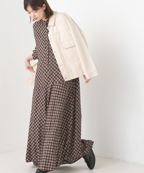 OMNES（オムネス）の「ユニセックスビッグシルエット デニムジャケット（デニムジャケット・レディース・ブルー系その他/ホワイト系その他/ワンウォッシュ・XX-LARGE/X-LARGE/LARGE/MEDIUM）」の8枚目の写真