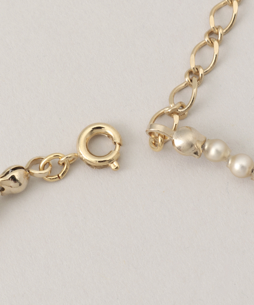 gren by M（グリンバイエム）の「gren by M/グリンバイエム タイニースフレパールチョーカー（ネックレス・レディース・ホワイト・FREE）」の4枚目の写真