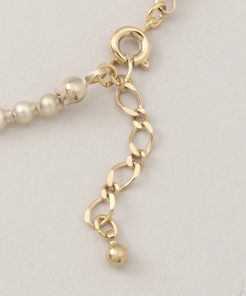 gren by M（グリンバイエム）の「gren by M/グリンバイエム タイニースフレパールチョーカー（ネックレス・レディース・ホワイト・FREE）」の5枚目の写真