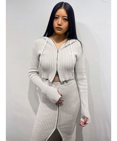 EMODA（エモダ）の「プレーティングリブセットアップ（ワンピース・レディース・グレー/ブラック/ブルー/アイボリー・FREE）」の6枚目の写真