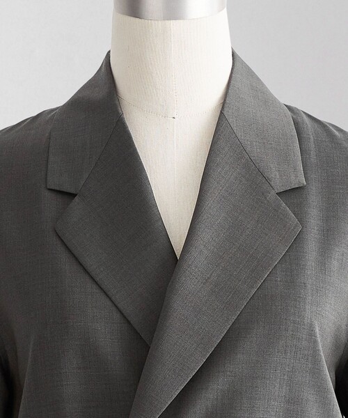 LOEFF（ロエフ）の「＜LOEFF＞トロピカルウール クロップド ジャケット（テーラードジャケット・レディース・ブラック/ネイビー/ダークグレー・1/0）」の21枚目の写真