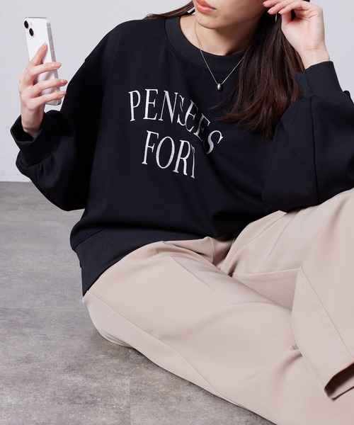 Chez toi(シェトワ)の「軽量ボンディンググリッターロゴプルオーバー(スウェット・レディース・アイボリー/ブラック/カーキ・FREE)」の15枚目の写真