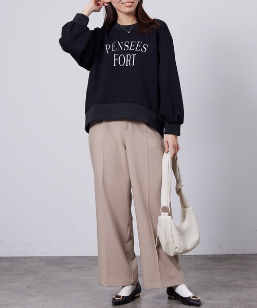 Chez toi(シェトワ)の「軽量ボンディンググリッターロゴプルオーバー(スウェット・レディース・アイボリー/ブラック/カーキ・FREE)」の22枚目の写真