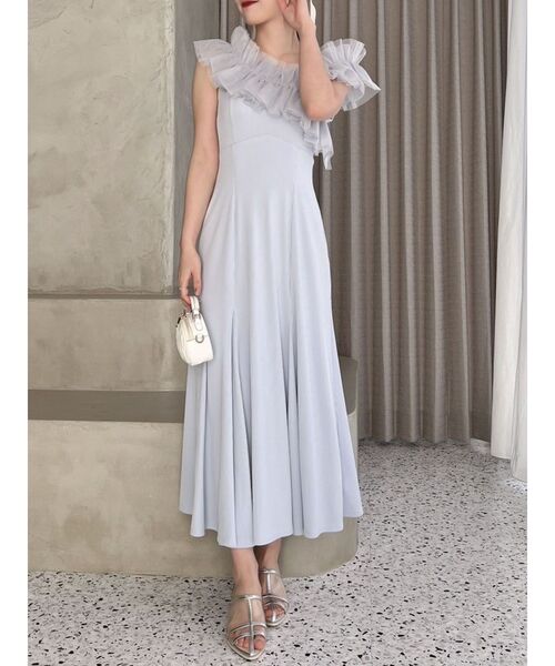 dazzlin（ダズリン）の「異素材フリルマーメイドワンピース（ワンピース・レディース・アイボリー/ブラック/ブルー/グレー/オフホワイト・SMALL/MEDIUM）」の15枚目の写真