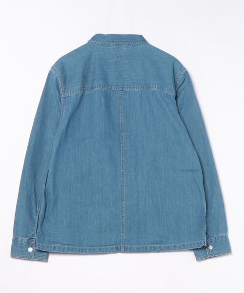 BENETTON (UNITED COLORS OF BENETTON)（ベネトンユナイテッドカラーズオブベネトン）の「メタルボタン長袖デニムシャツ（シャツ/ブラウス・メンズ・インディゴブルー・MEDIUM/SMALL/LARGE）」の2枚目の写真