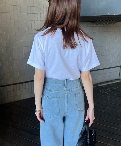 ISOOK（アイスー）の「【ISOOK / アイスー】メッセージロゴTシャツ / 半袖 ハート カジュアル レタリングTシャツ ZOZOTOWN限定（Tシャツ/カットソー・レディース・ブラック/ホワイト・FREE）」の8枚目の写真