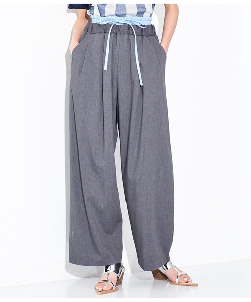 Settimissimo（セッティミッシモ）の「配色ダブルウエスト タックパンツ（その他パンツ・レディース・ベージュ/グレー・38）」の4枚目の写真