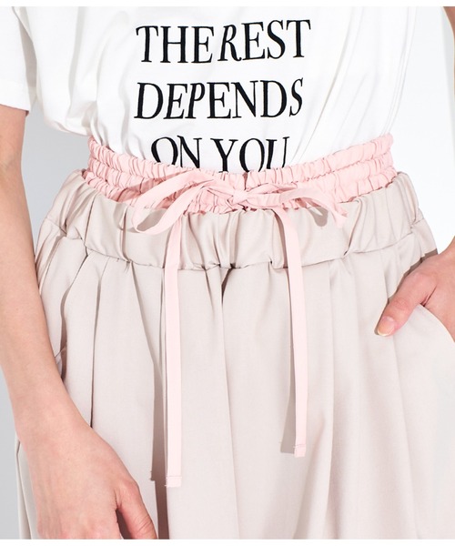 Settimissimo（セッティミッシモ）の「配色ダブルウエスト タックパンツ（その他パンツ・レディース・ベージュ/グレー・38）」の14枚目の写真