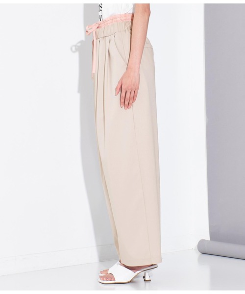 Settimissimo（セッティミッシモ）の「配色ダブルウエスト タックパンツ（その他パンツ・レディース・ベージュ/グレー・38）」の19枚目の写真