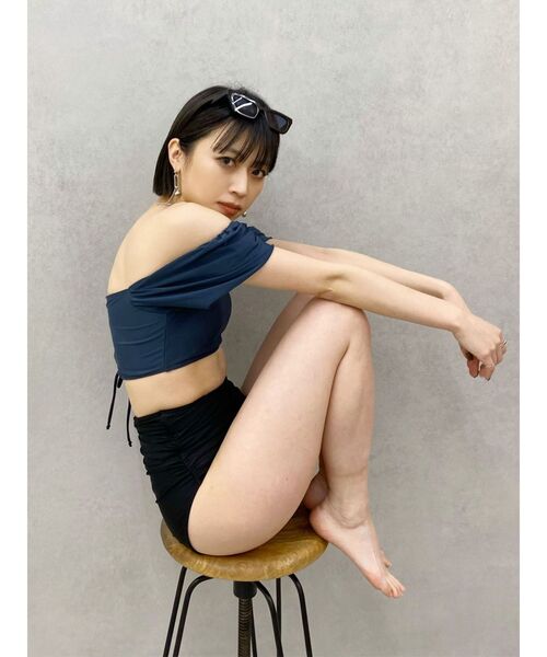 MURUA（ムルーア）の「2WAYショルダースイムウエア（水着・レディース・ダークオレンジ/ネイビー・FREE）」の16枚目の写真