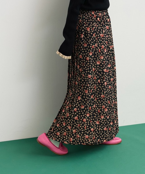 Dot&Stripes CHILD WOMAN(ドットアンドストライプス チャイルドウーマン)の「rosaプリント プリーツスカート(スカート・レディース・ブラック・FREE)」の16枚目の写真