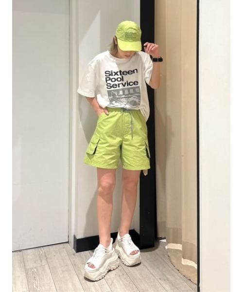 THROW by SLY(スローバイスライ)の「THROW 16 x THROW NYLON SHORTS シックスティーン スロー ナイロン ショーツ(スラックス・レディース・ライトグリーン/グレー・FREE)」の3枚目の写真