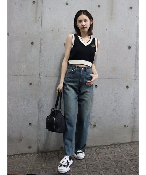 EVRIS（エヴリス）の「エンブレムクロップドニットベスト（ベスト・レディース・ブラック/グリーン・FREE）」の5枚目の写真