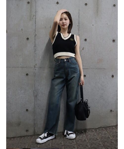 EVRIS（エヴリス）の「エンブレムクロップドニットベスト（ベスト・レディース・ブラック/グリーン・FREE）」の8枚目の写真