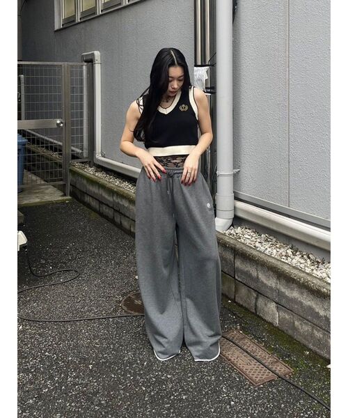 EVRIS（エヴリス）の「エンブレムクロップドニットベスト（ベスト・レディース・ブラック/グリーン・FREE）」の10枚目の写真