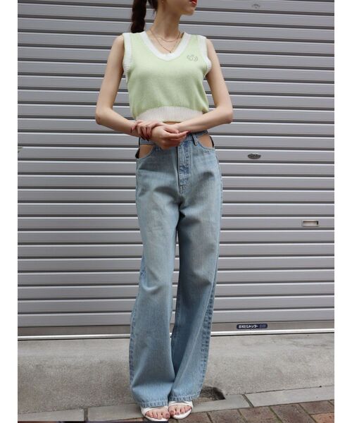 EVRIS（エヴリス）の「エンブレムクロップドニットベスト（ベスト・レディース・ブラック/グリーン・FREE）」の17枚目の写真