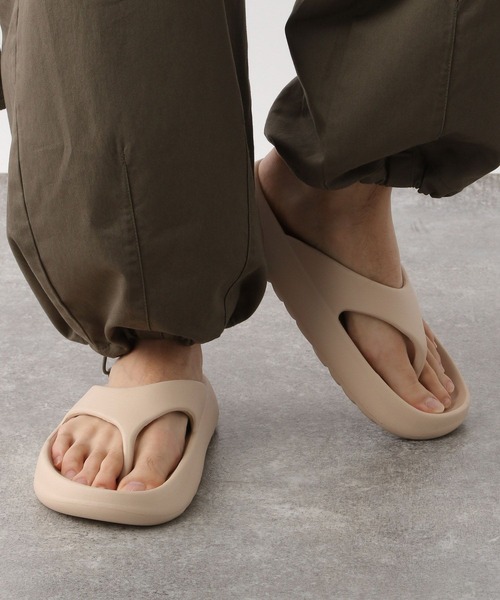 MEI（メイ）の「【MEI/メイ】Tong Sandal/トングサンダル（サンダル・メンズ・ベージュ/ブラック・LARGE/MEDIUM）」の13枚目の写真