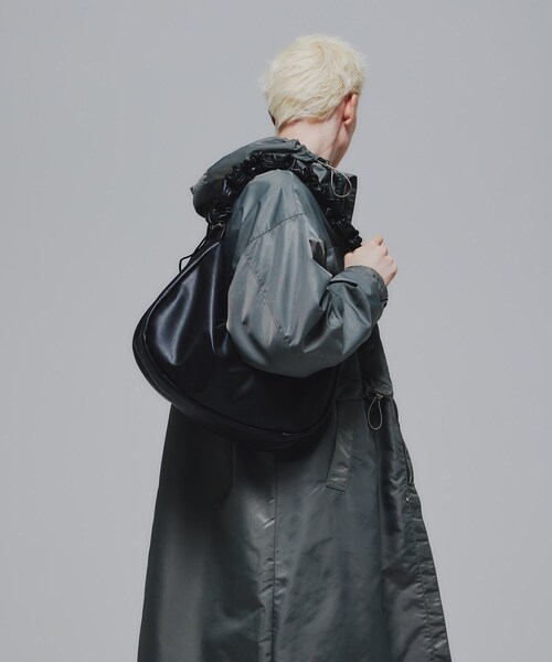 tk.TAKEO KIKUCHI（ティーケータケオキクチ）の「◆ドロストショルダーバッグ（ショルダーバッグ・メンズ・ブラック系/ブラック/ライトグレー/シルバー系/ブラック系2/ホワイト系3・00）」の22枚目の写真