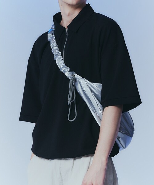 tk.TAKEO KIKUCHI（ティーケータケオキクチ）の「◆ドロストショルダーバッグ（ショルダーバッグ・メンズ・ブラック系/ブラック/ライトグレー/シルバー系/ブラック系2/ホワイト系3・00）」の7枚目の写真