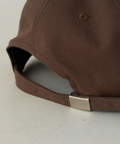 Omekashi(オメカシ)の「Saturdays CAP(キャップ・レディース・モカ/レッド系その他・ONE SIZE)」の9枚目の写真